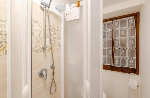 Casale Monferrato Apartment | Zen Studio in the Center With Free Parking and 24Hours Automatic Check-In with Netflix Dazn and Disney Plus
