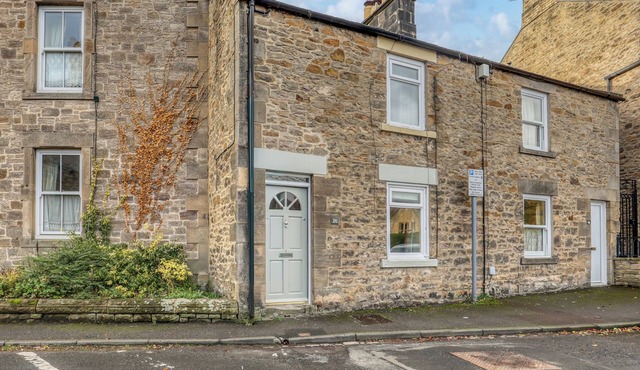 2 bedroom accommodation in Hexham
