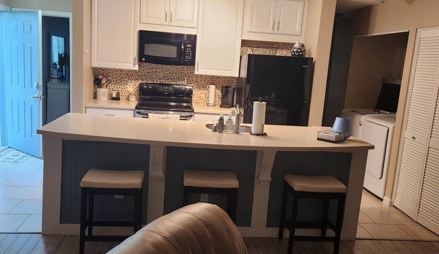 2 Br 2 Ba Condo close to Cherry Grove Beach 2 quiet patios 20 minutes to Myrtle