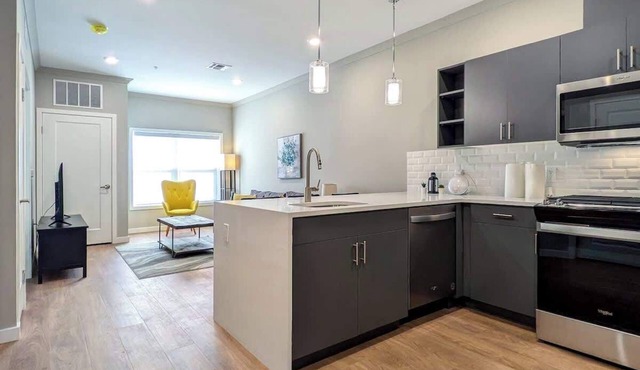 329 Modern 1BR Apt Walk to NJT