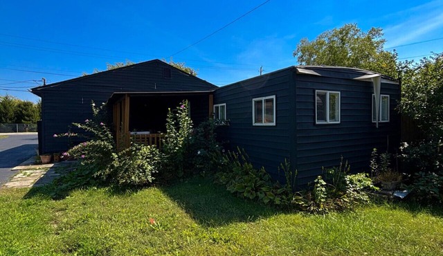 4 bd/10 min to downtown W/D