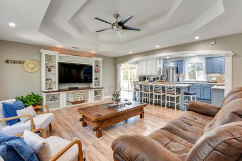4 Seasons of Fun! Walhalla Home w/Spacious Yard!