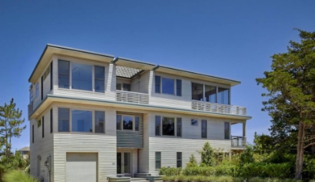5 bedroom accommodation in Barnegat Light