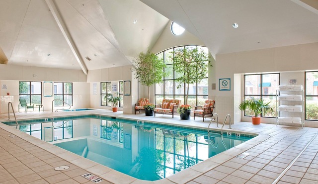 Accessible Suite in Ballantyne w/Free Breakfast