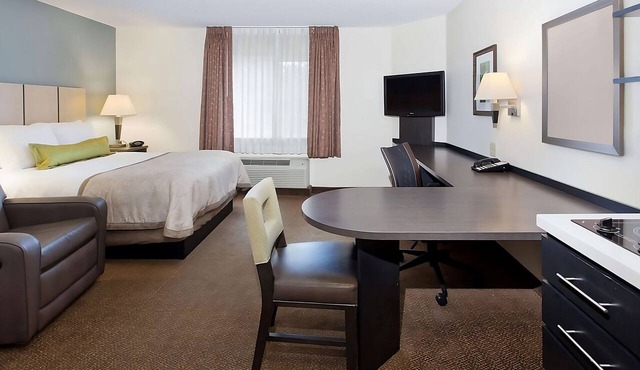 Affordability Meets Comfort! Minutes to Museum of the American Revolution