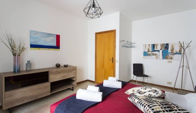 BB4U Apartments and Terrace - Modern