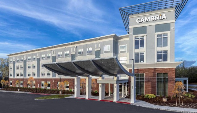 Cambria Hotel West Orange