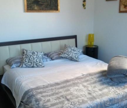 Casa Vacanze LELUPE