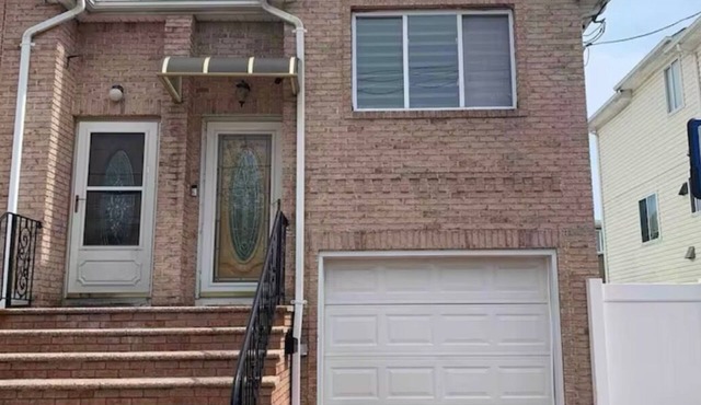 Charming 1 Bdr Apt. First floor, private, safe, in serene SI, near all!