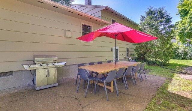 Charming Highland Falls Home < 2 Mi to West Point!