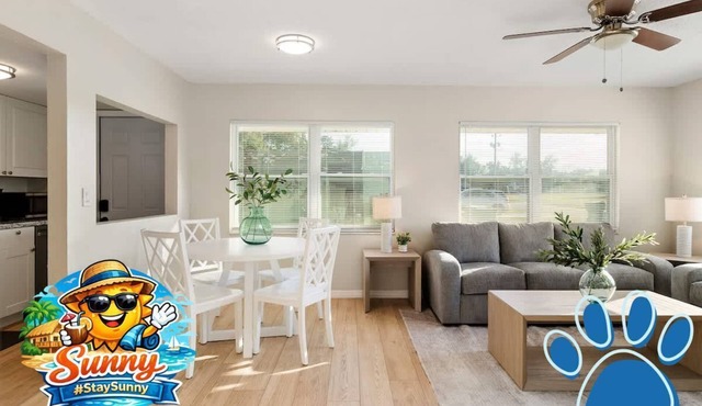 Charming Zephyrhills Duplex | Free Parking & Pets Allowed