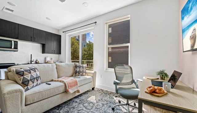 Chic Channelside Studio | Perfect Gate Away!