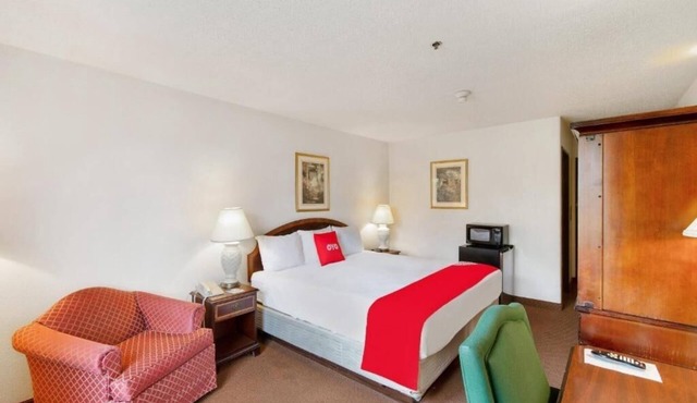 Convenient Location Near Lake Michigan Beaches + State Park Trails