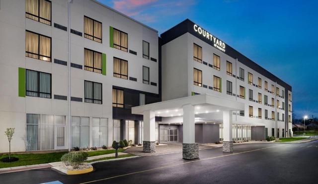 Courtyard by Marriott New Castle