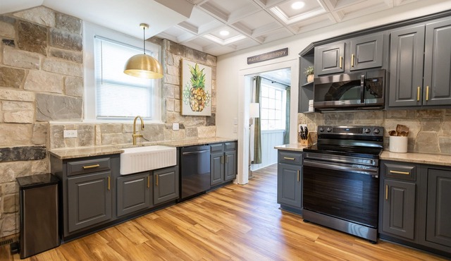 Cozy Caramel 2 Bd/2 Bth Bottom Floor Unit Sleeps 6