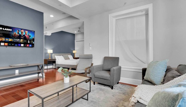 Cozy Studio | Old City | 1Bed |Independence Hall