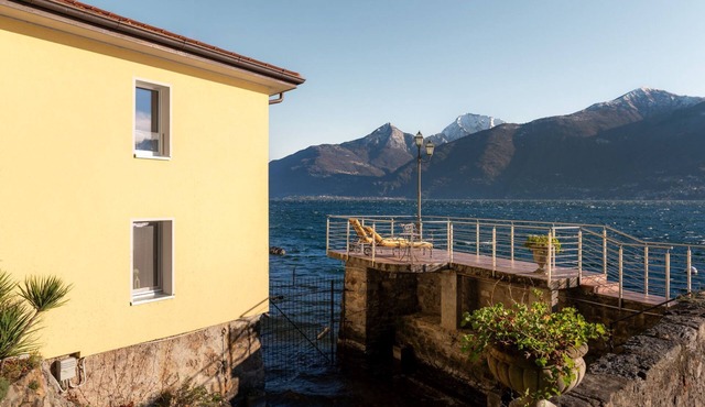 Dolce Riva - Three Bedroom Villa, Sleeps 8