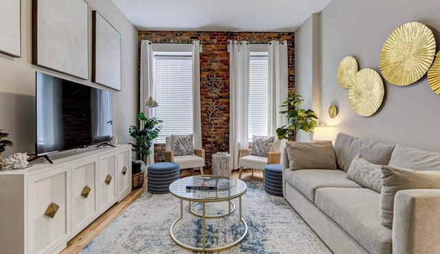 Downtown Luxury Loft