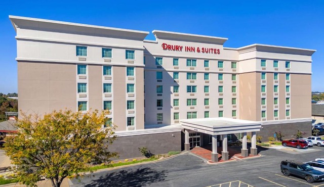 Drury Inn & Suites St. Louis Arnold