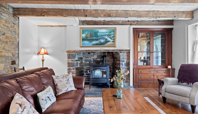 Experience Rich History&Relax at a Delightful Residence Center ofNYHudson Valley