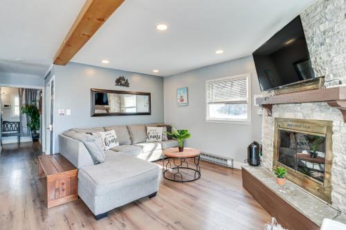 Fire Pit + Game Room: Spacious Poconos Retreat!