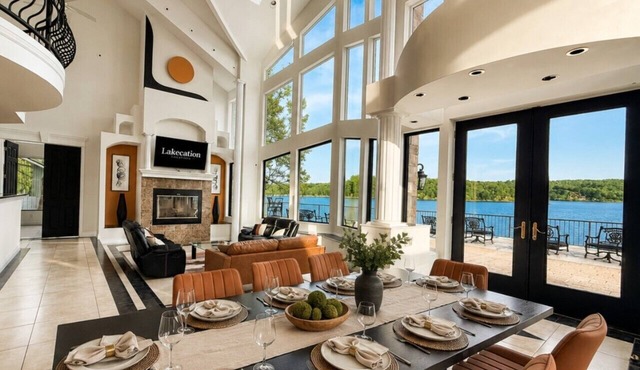 Group Friendly Lakefront Lux-6BED/4BA/Swim Spa/Dock/Movie Theater/Gameroom/Panoramic Views/Firepit-30PP