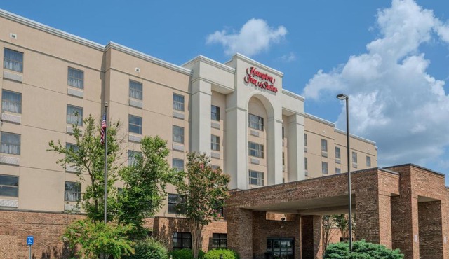Hampton Inn & Suites-Florence Downtown