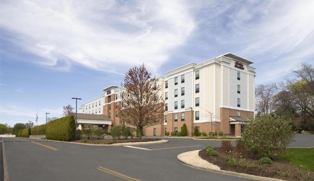 Hampton Inn & Suites Yonkers - Westchester