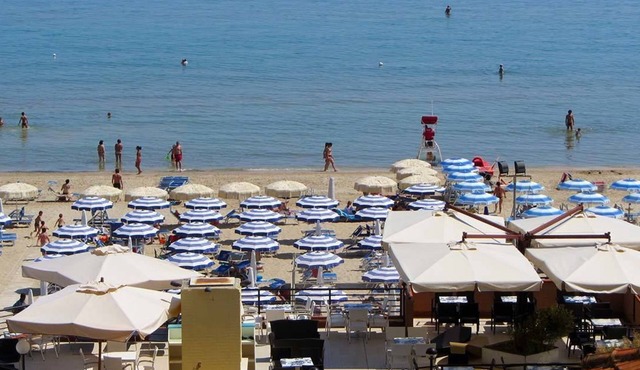 Hotel Sabra