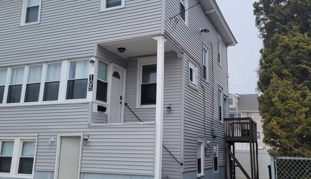 Jersey Shore 7 BR, 3 blocks to the the beach/boardwalk, casinos