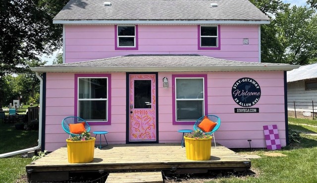 Just steps from The Green Space and Broadway Street. Fantastic Location for All the Fun!