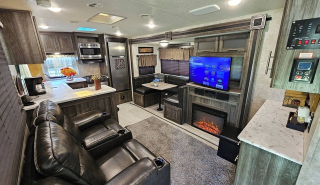 Key Lime Resorts - Unit #1 RV Retreat Villa