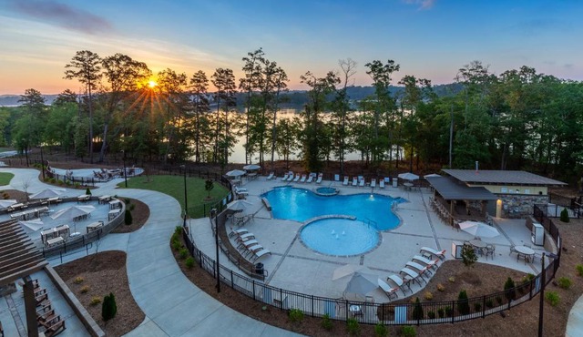 Lakeside Lodge Clemson