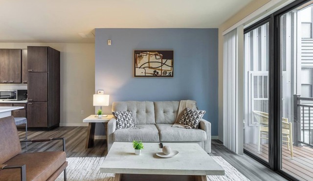 Landing | Incredible 2BD, Gym, Courtyard