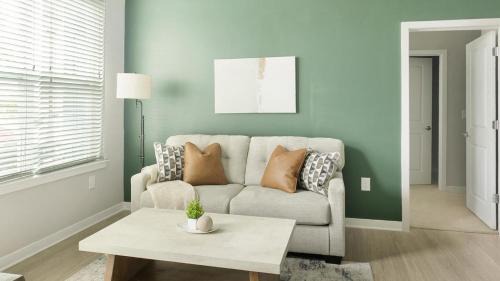 Landing Modern 2BD Gym