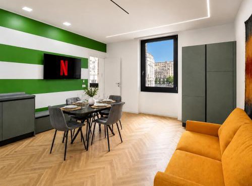 Luxury Apartment Piazza Dante - Design & Vista Centro