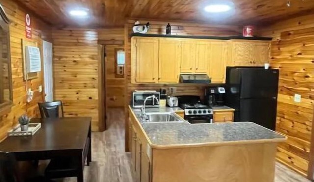 Luxury Cabin