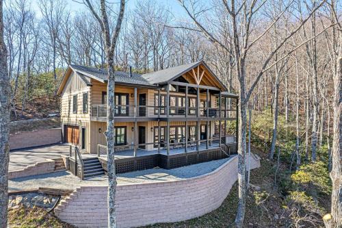 Luxury Log Cabin with lake view