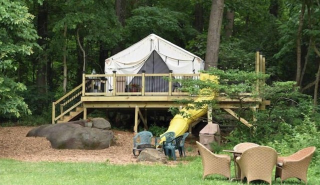 Magical Tree House with Hot Tub, Fire Pit & Slide