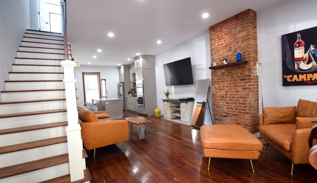 Modern 2 Bedroom Home with Spacious Yard