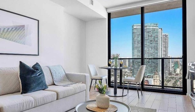 Modern Downtown Studio | Walk to Kaseya Center