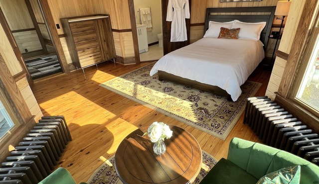 Monterey Inn