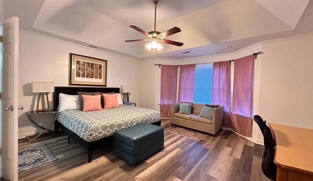 MONTHLY STAYS-Marvelous 6BR Memphis Home -near Memphis Airport