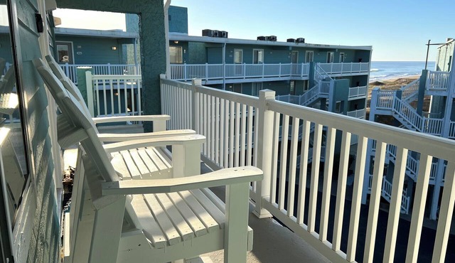Nags Head Oceanfront Condo with Incredible Ocean Views