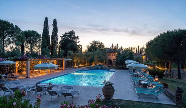Nice apartment for 6 people with WIFI, A/C, pool, TV, pets allowed and panoramic view