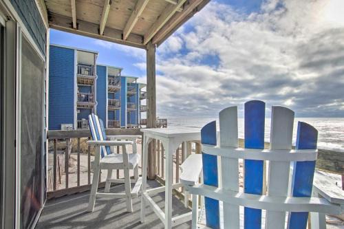 Oceanfront Condo w/Views in North Topsail Beach!