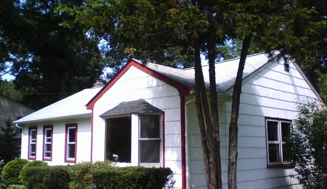 Peaceful 3 BR ranch in rural Chester Take a break and unwind at our oasis.