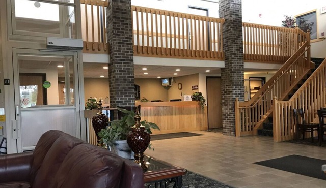 Pet-Friendly Property Near Conway Park, Free Breakfast and Parking