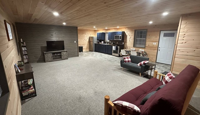 Pets welcome at this peaceful cabin with a view
