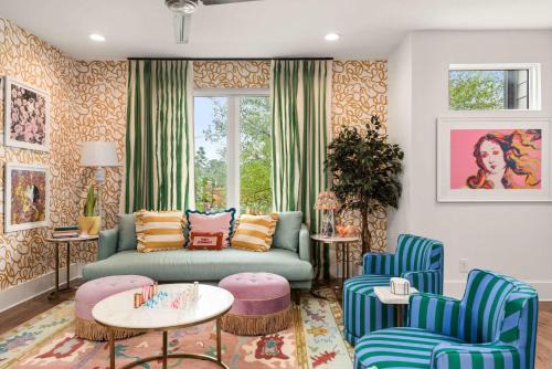 PLAY at 8th & Argyle Elite Nashville Vacation Spot